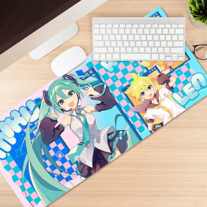 Hatsune Miku - Miku &amp; Friends - XXL mouse pad