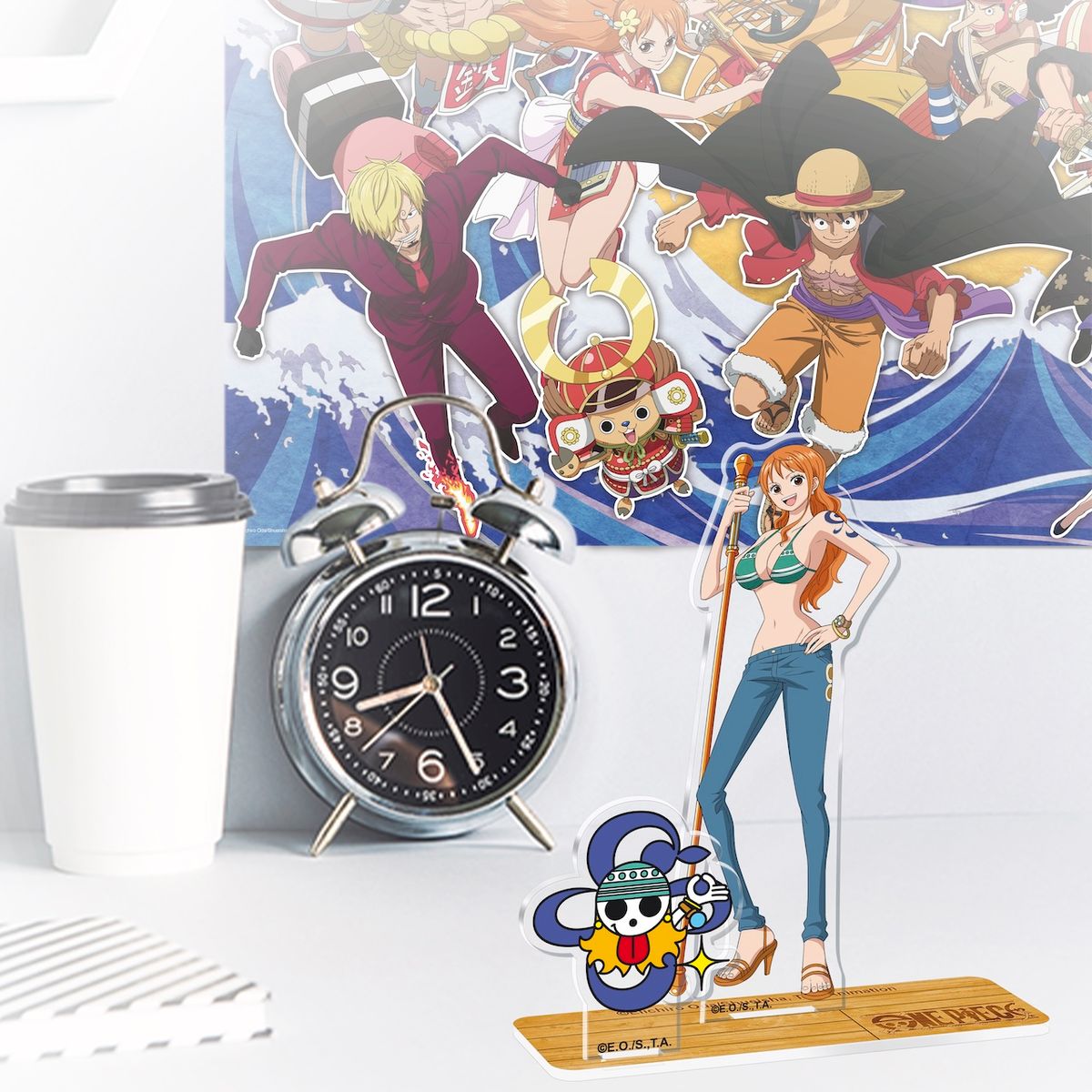 One Piece - Navigator Nami - Acrylic Figure – yvolve Shop