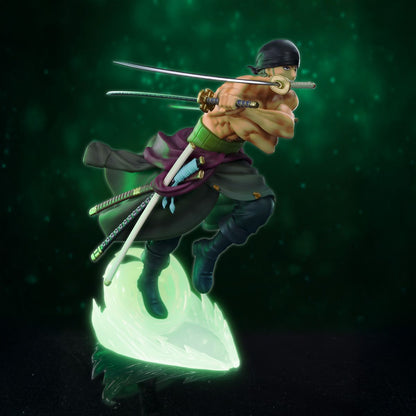 One Piece - Zoro Glow in the Dark - Figur