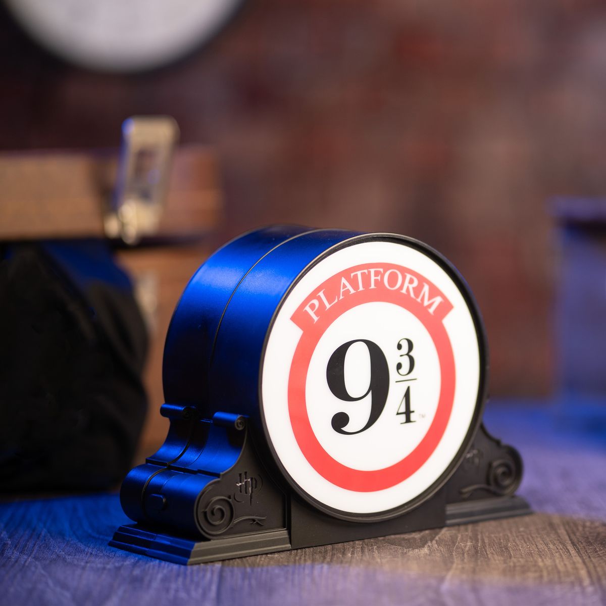 Harry Potter - Platform 9 3/4 - Table Lamp