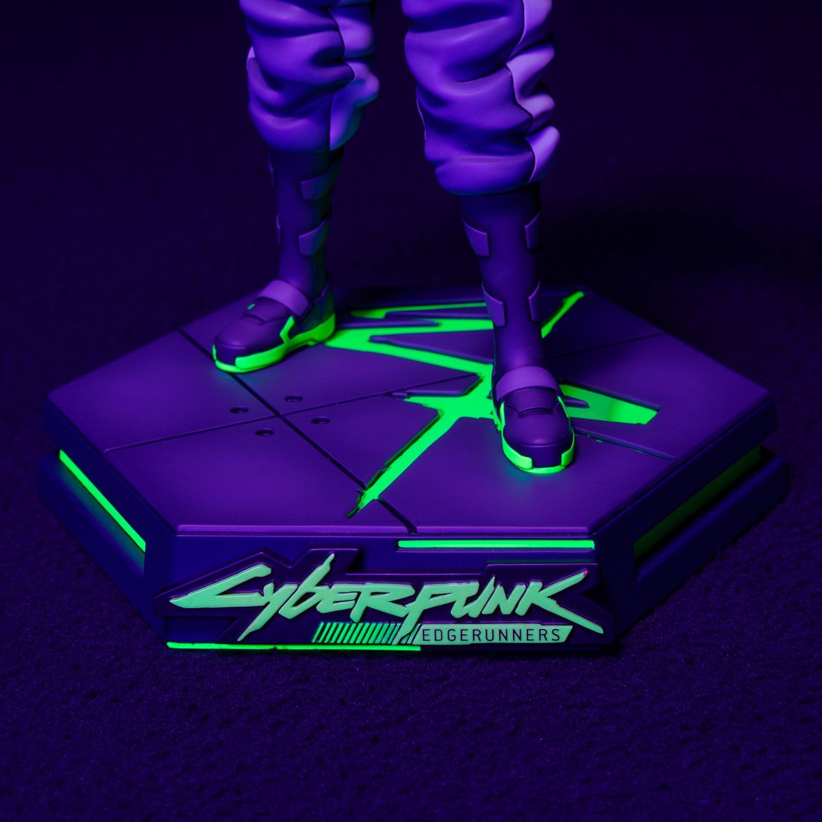 Cyberpunk: Edgerunners - David 23 cm - Figur