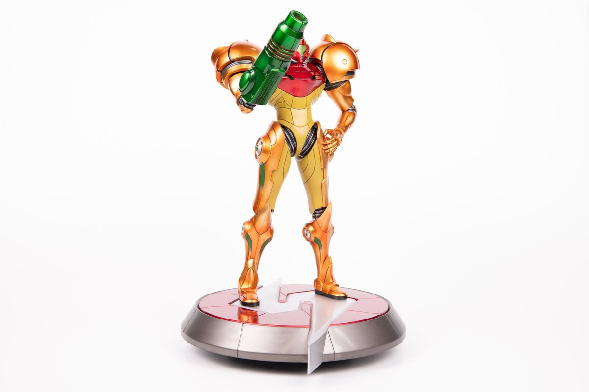 Metroid Prime - Samus Varia Suit - Standard Edition Figur