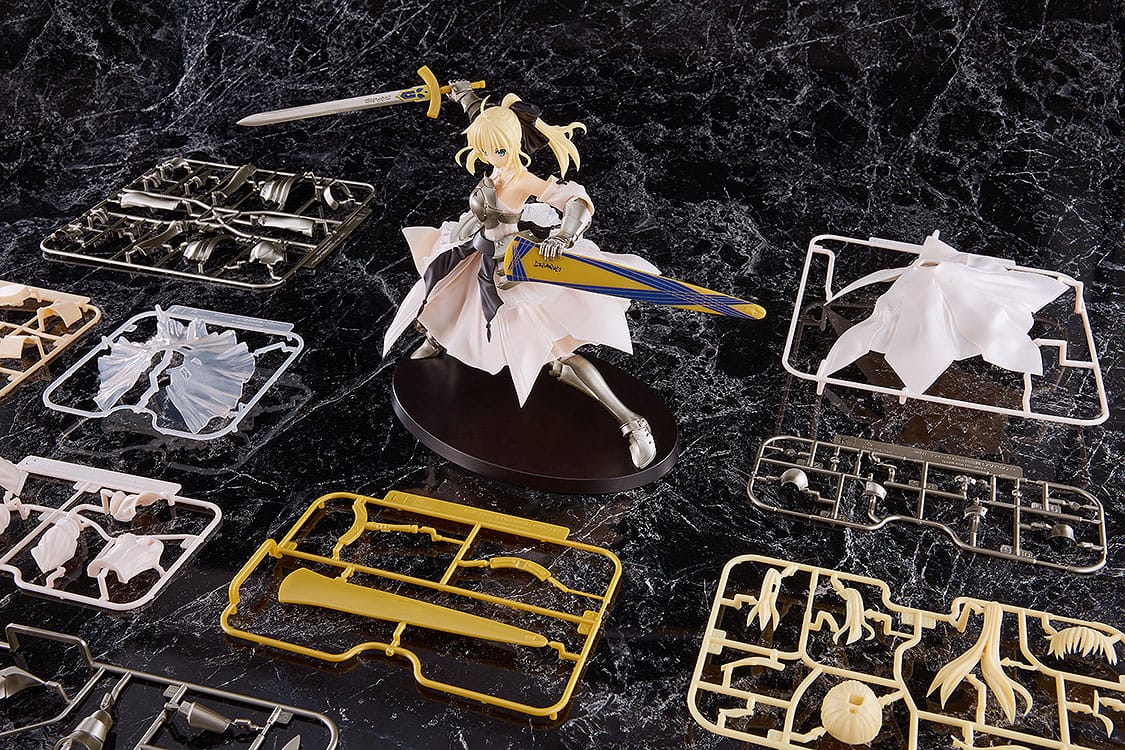 Fate/Stay Night - Reincarnation Saber Lily Distant Avalon - Model Kit Figur