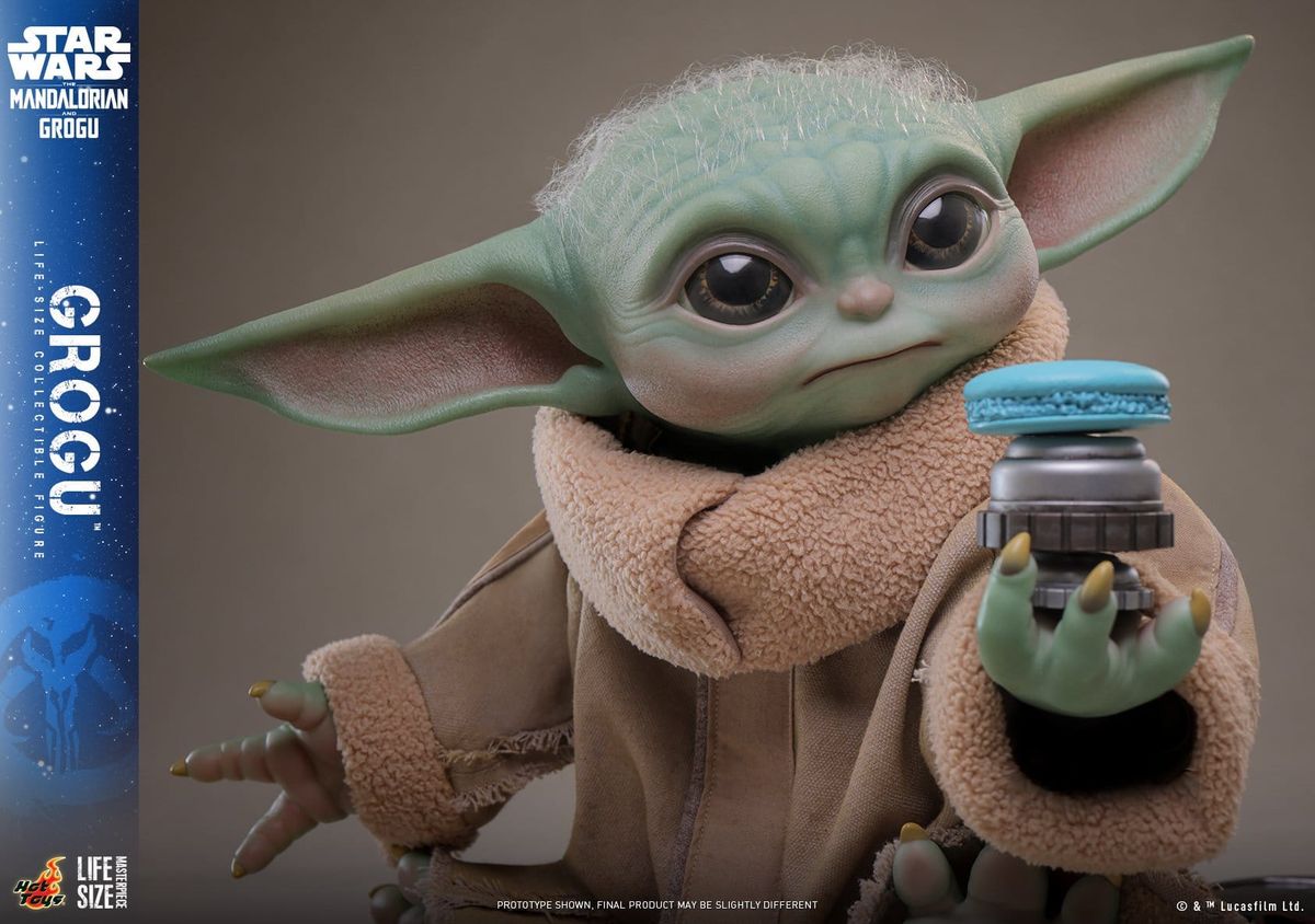 Star Wars: The Mandalorian & Grogu - Grogu 38 cm - Lebensgroße Figur