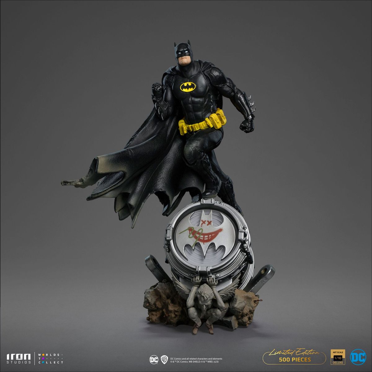 Batman - BDS Art Scale Statue 1/10 Batman Deluxe (Black Version Exclusive) - Figure
