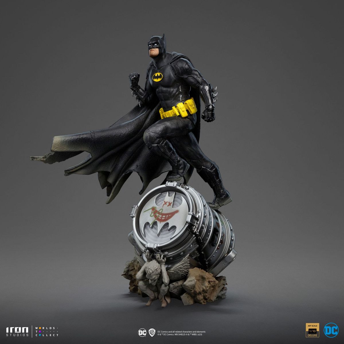 Batman - BDS Art Scale Statue 1/10 Batman Deluxe (Black Version Exclusive) - Figure