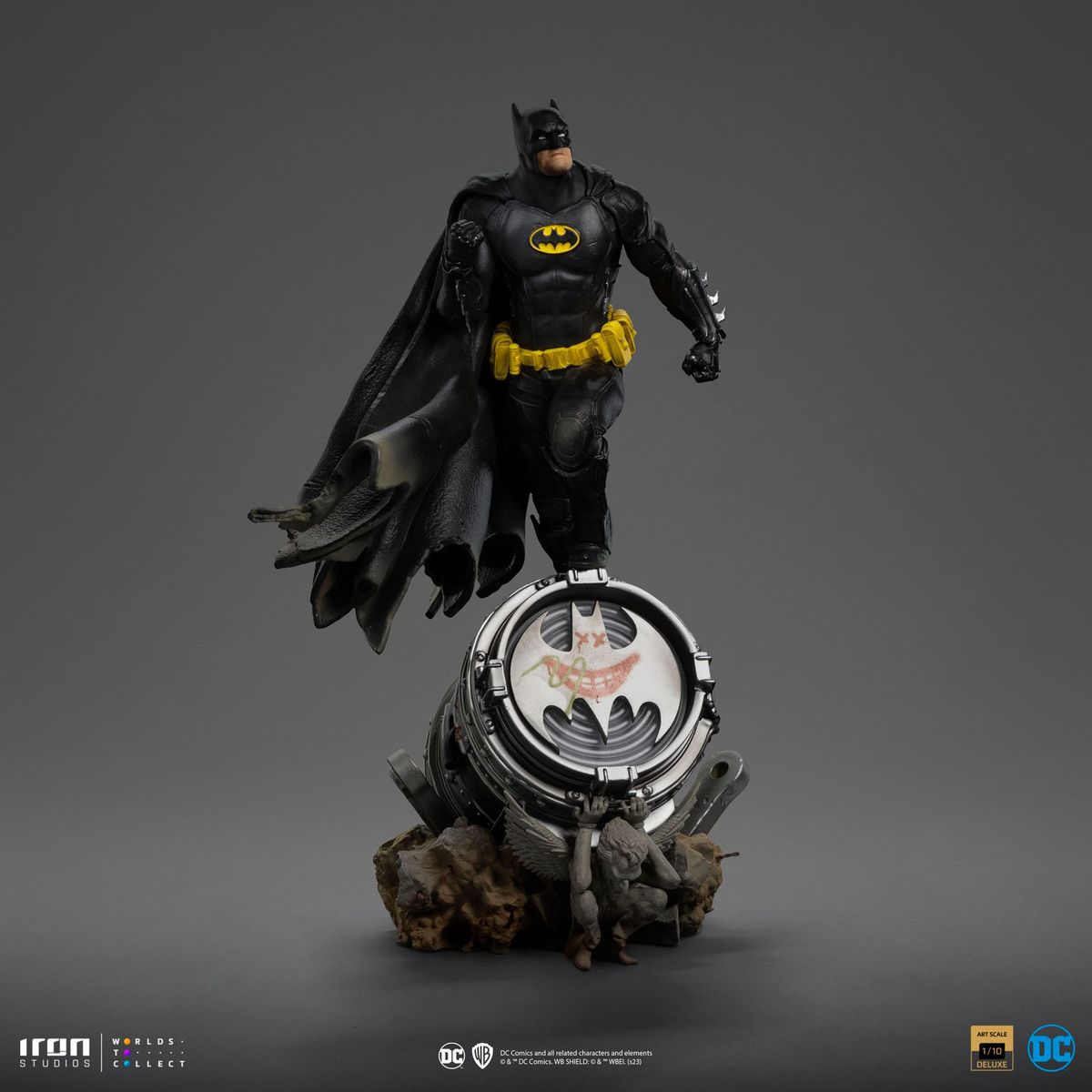 Batman - BDS Art Scale Statue 1/10 Batman Deluxe (Black Version Exclusive) - Figure