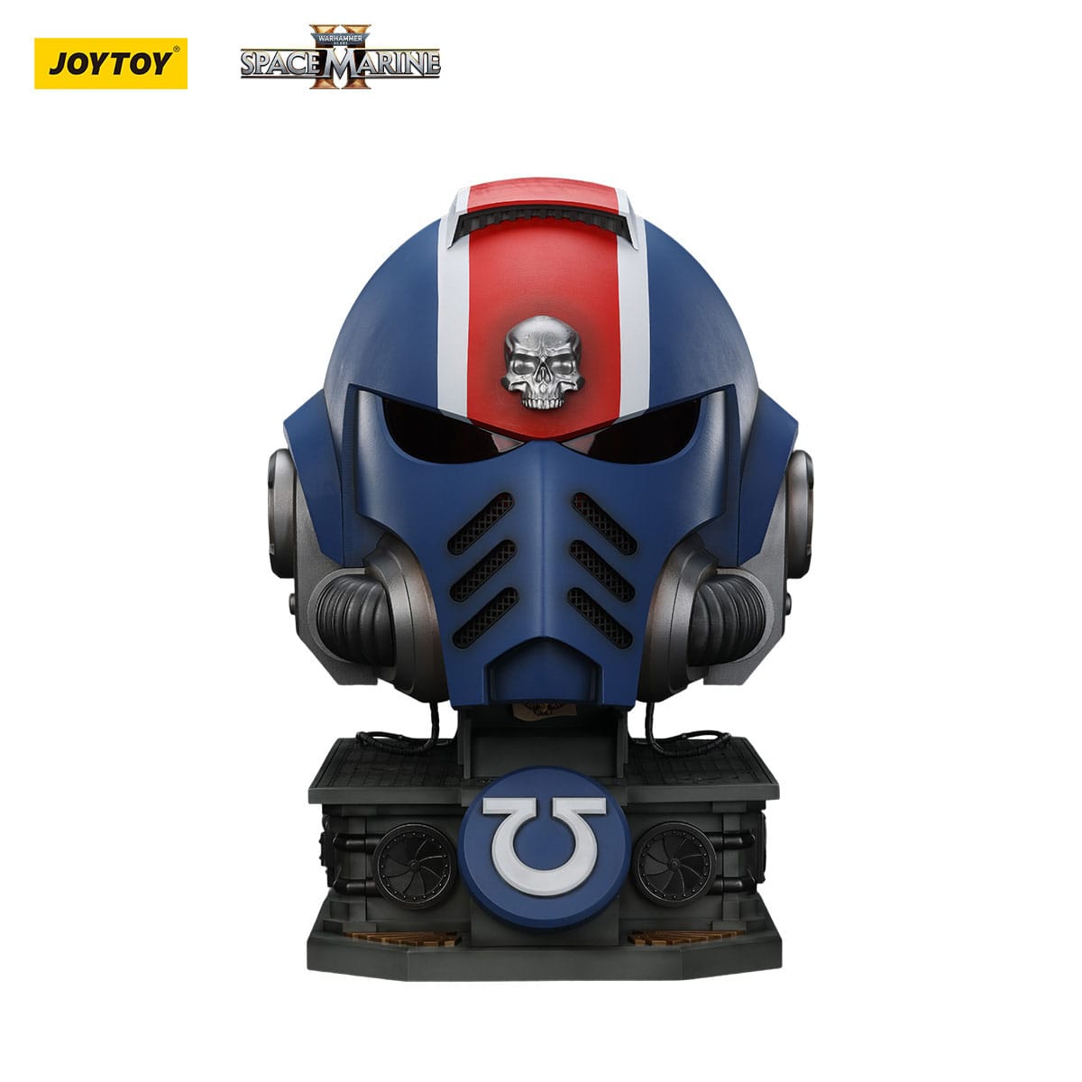 Warhammer 40,000 - Space Marine 2 Ultramarines Lieutenant Titus - replica helmet with stand