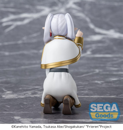 Frieren: Beyond Journey's End - PM Perching Frieren Poking Something - Figur