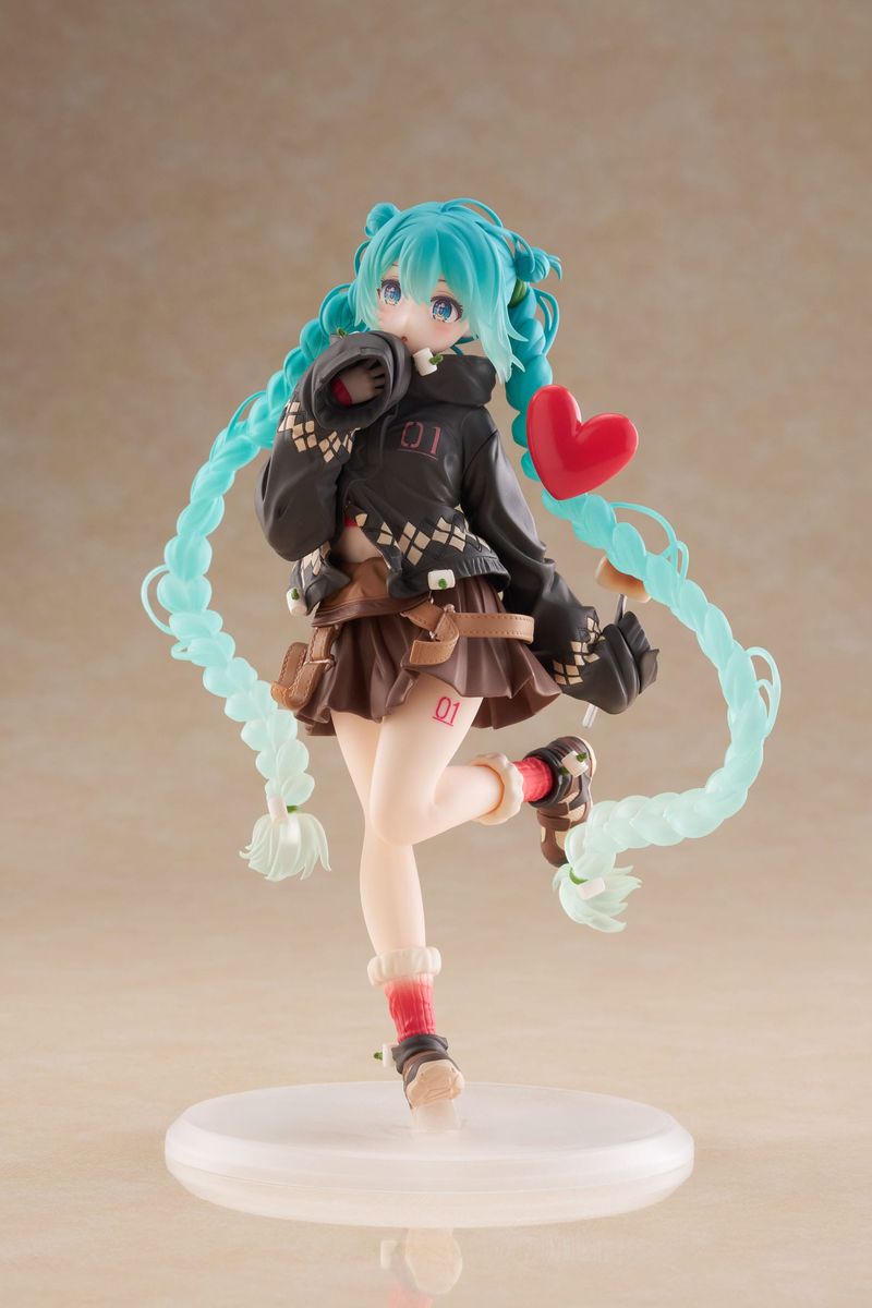 Hatsune Miku - Fashion Outdoor Ver. - Figur