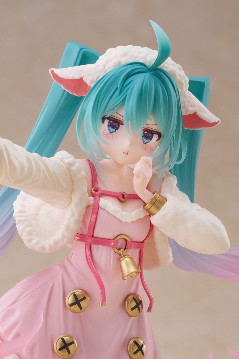 Hatsune Miku - Wonderland Seven Little Goats - Figur