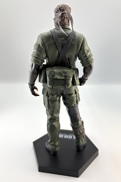 Metal Gear Solid - Delta: Snake Eater PVC Figur Naked Snake - Figur