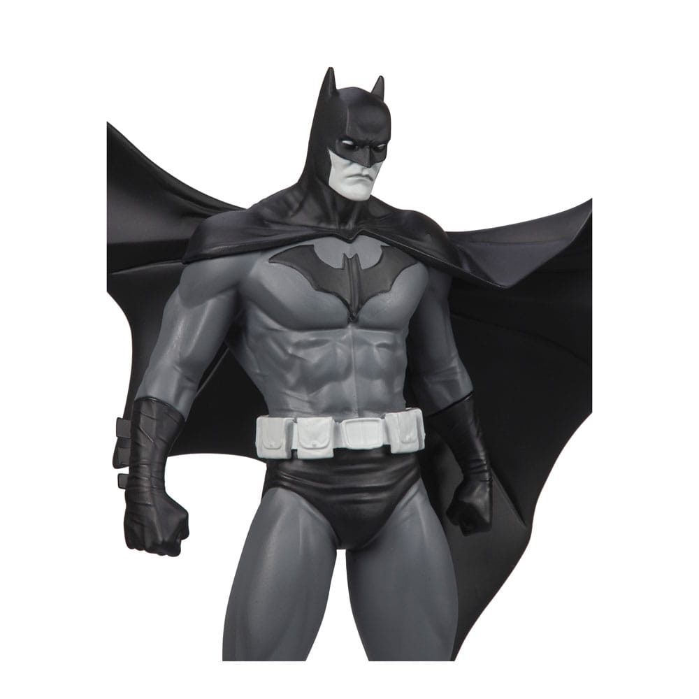 Batman - DC Direct Black &amp; White Batman (by Jorge Jimenez) - Figure