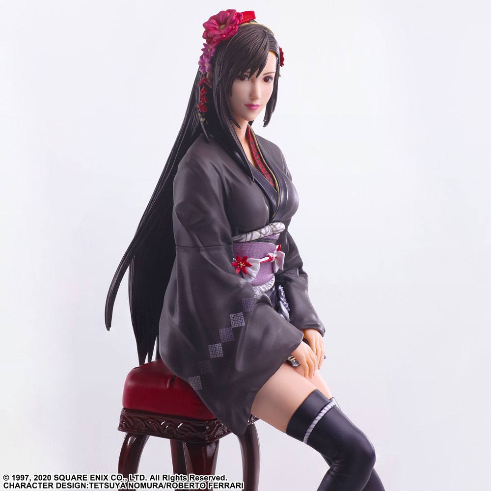 Final Fantasy - Tifa Lockhart Exotic Dress - Figure