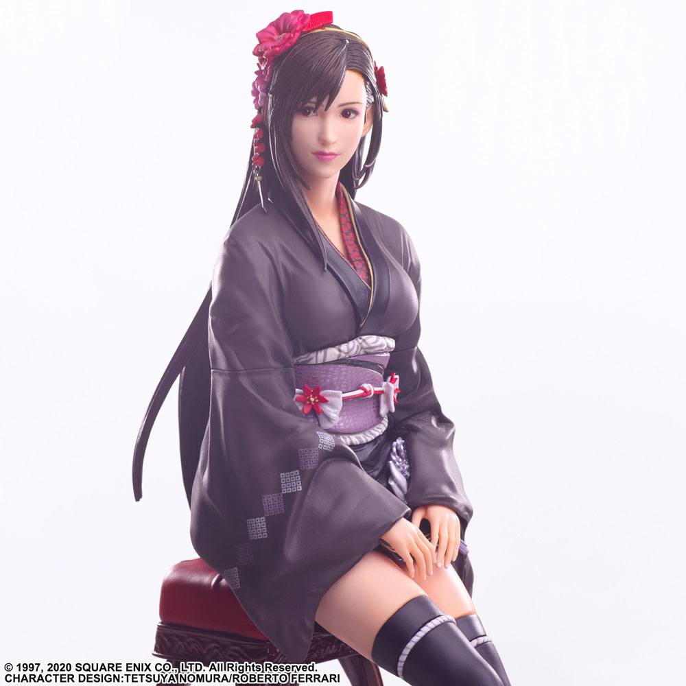 Final Fantasy - Tifa Lockhart Exotic Dress - Figure