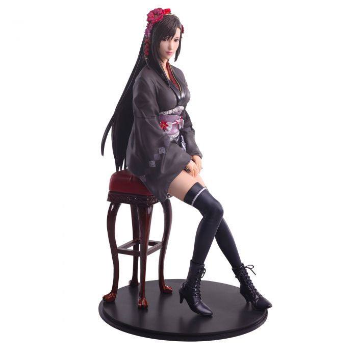 Final Fantasy - Tifa Lockhart Exotic Dress - Figure