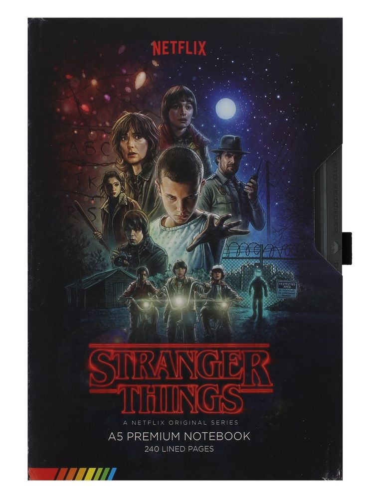 Stranger Things - VHS - Notizbuch mit Sticker | yvolve Shop